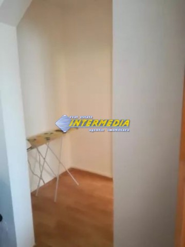 2-camere-de-vanzare-in-cetate-etaj-3-mobilat-utilat-5